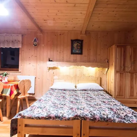 U Adama Séjour chez l'habitant *